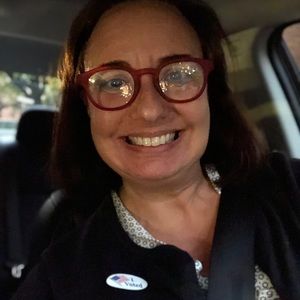 Meet your Posher, Catherine